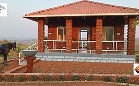 Mars Jungle Adventure Stud Farm With Private Jacuzzi